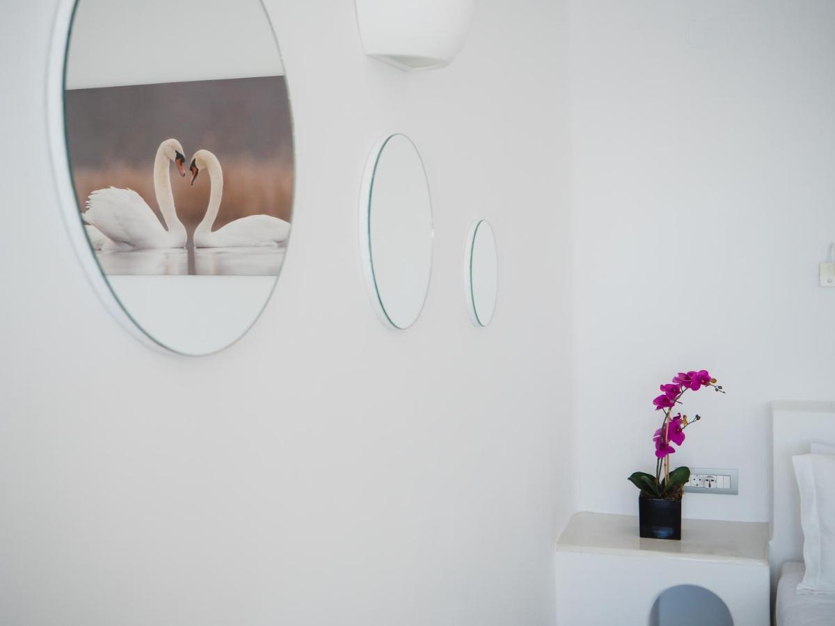 Vitsentzos Suites Imerovígli Extérieur photo