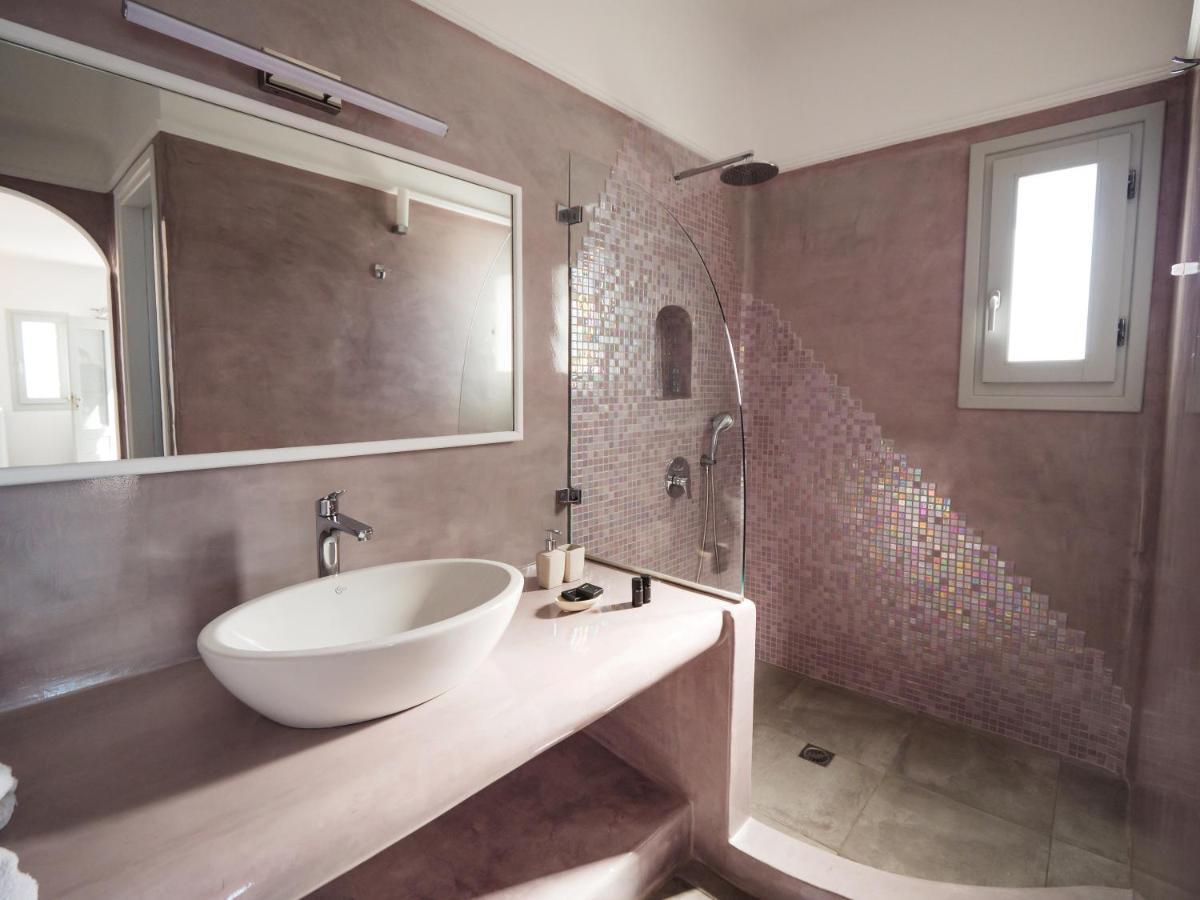 Vitsentzos Suites Imerovígli Extérieur photo